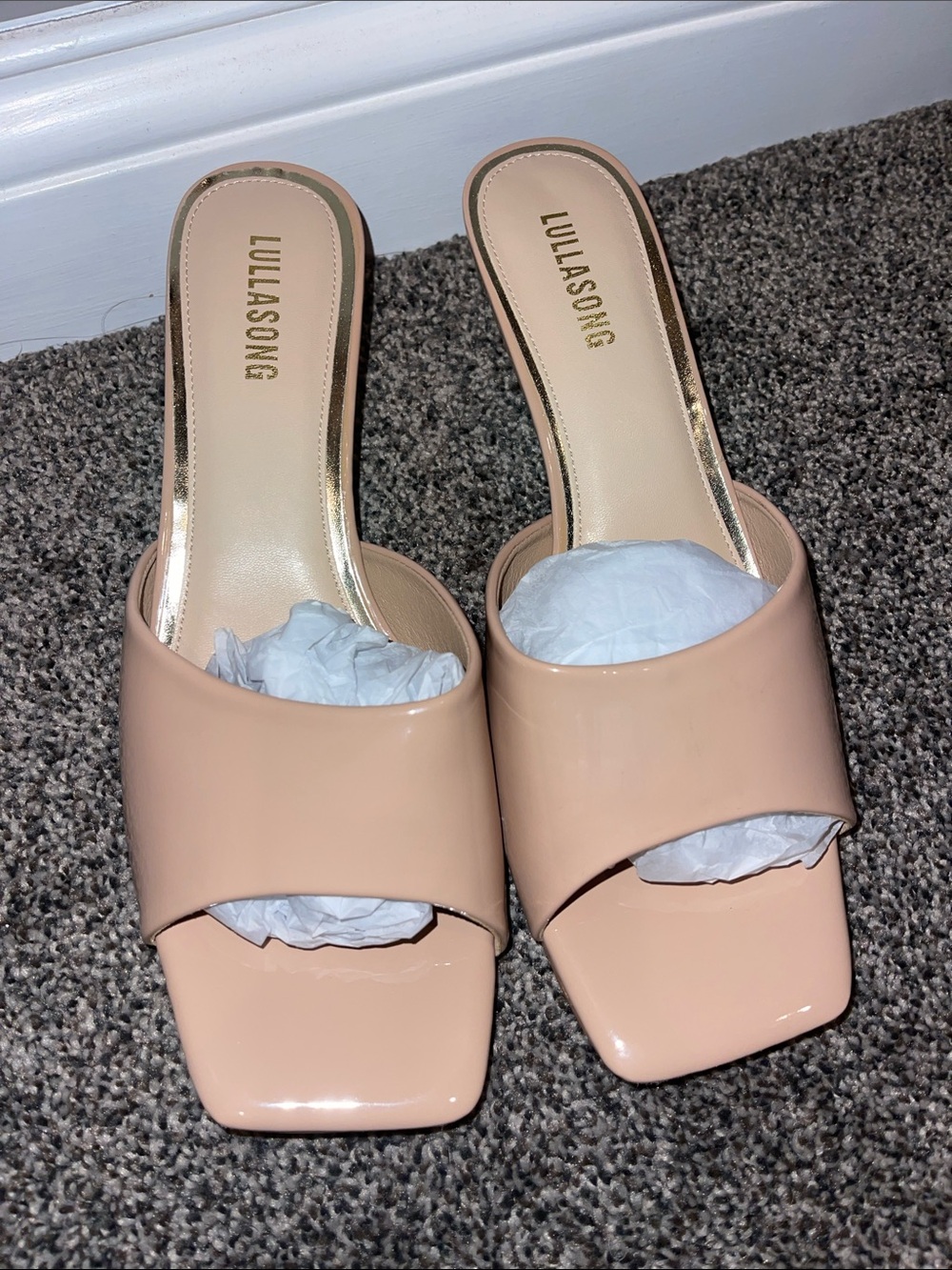 Lullasong Women's Nude Kitten Heels